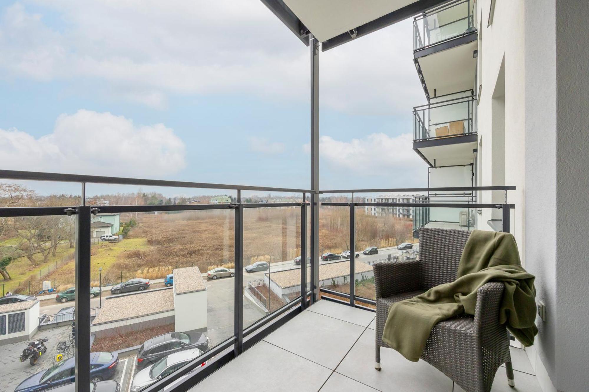 Modern Apartment With Balcony Near Aleje Jerozolimskie By Noclegi Renters วอร์ซอ ภายนอก รูปภาพ